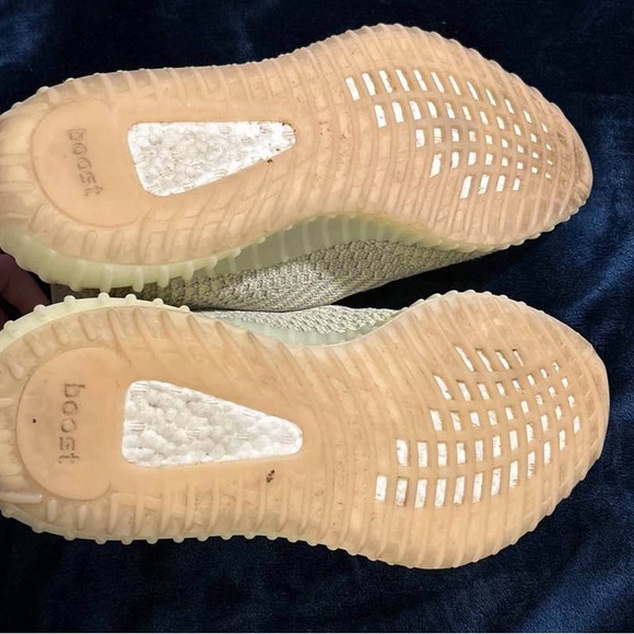 Yeezy 350 V2 Antilla Non-Reflective (size 12) - Picture 5 of 7